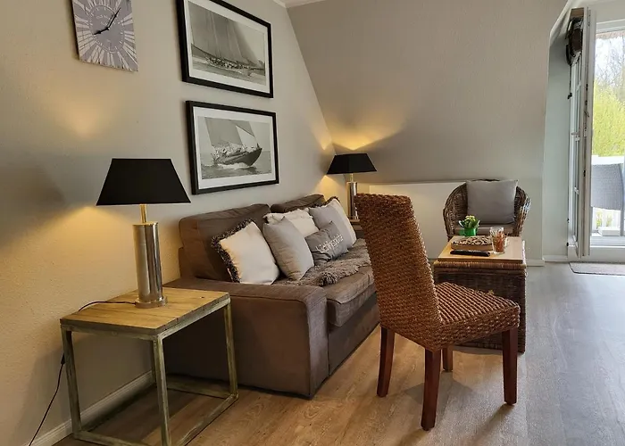 9 In Der Waldstrasse 23 公寓 *